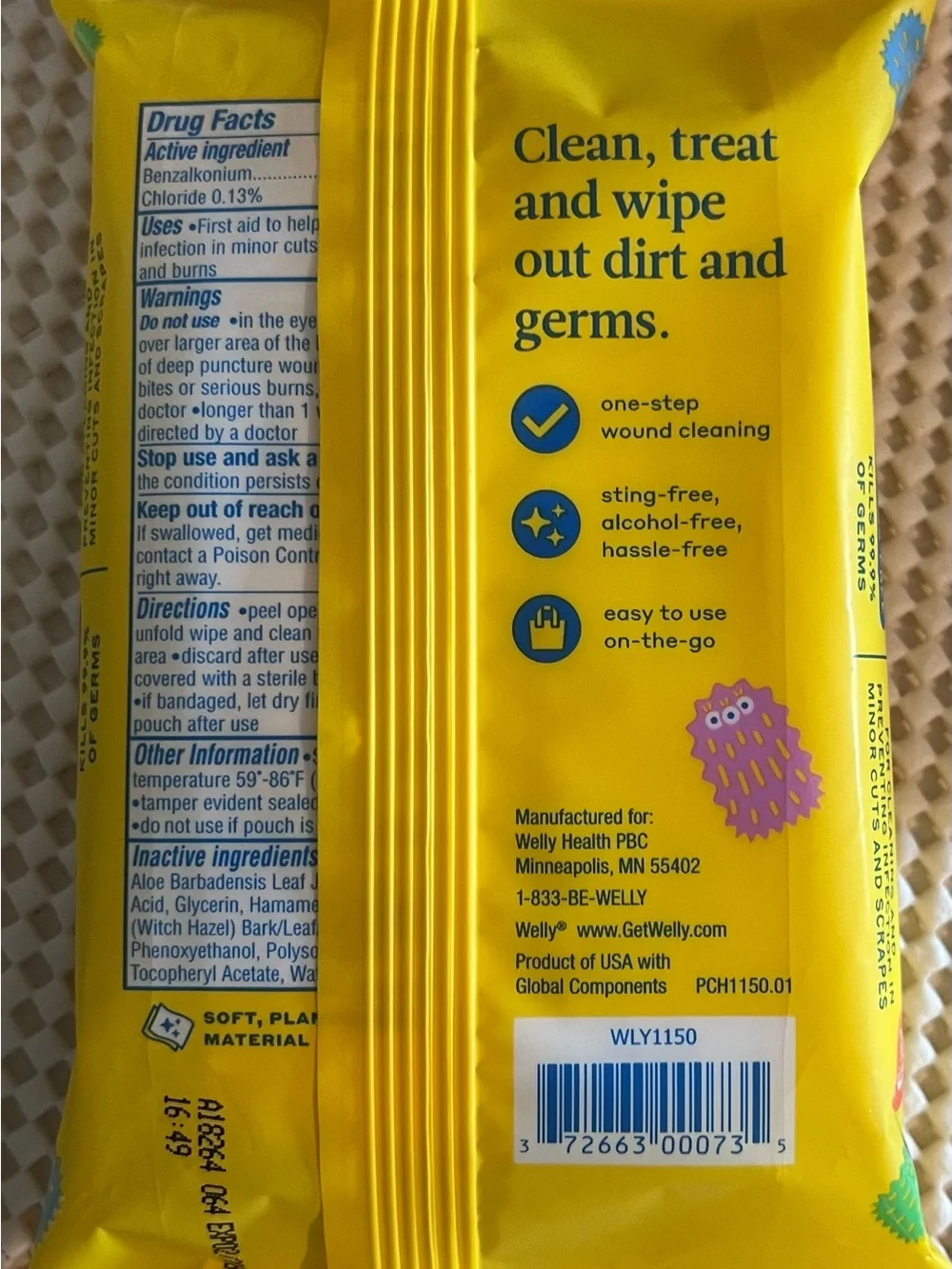 Welly Color Changing Bandages and Antiseptic First Aid Wipes Kidcore Whimsical